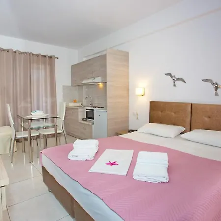 סקירוס Aspous Studios And Rooms מראה חיצוני תמונה