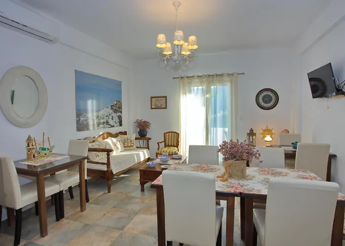 Aspous Studios And Rooms